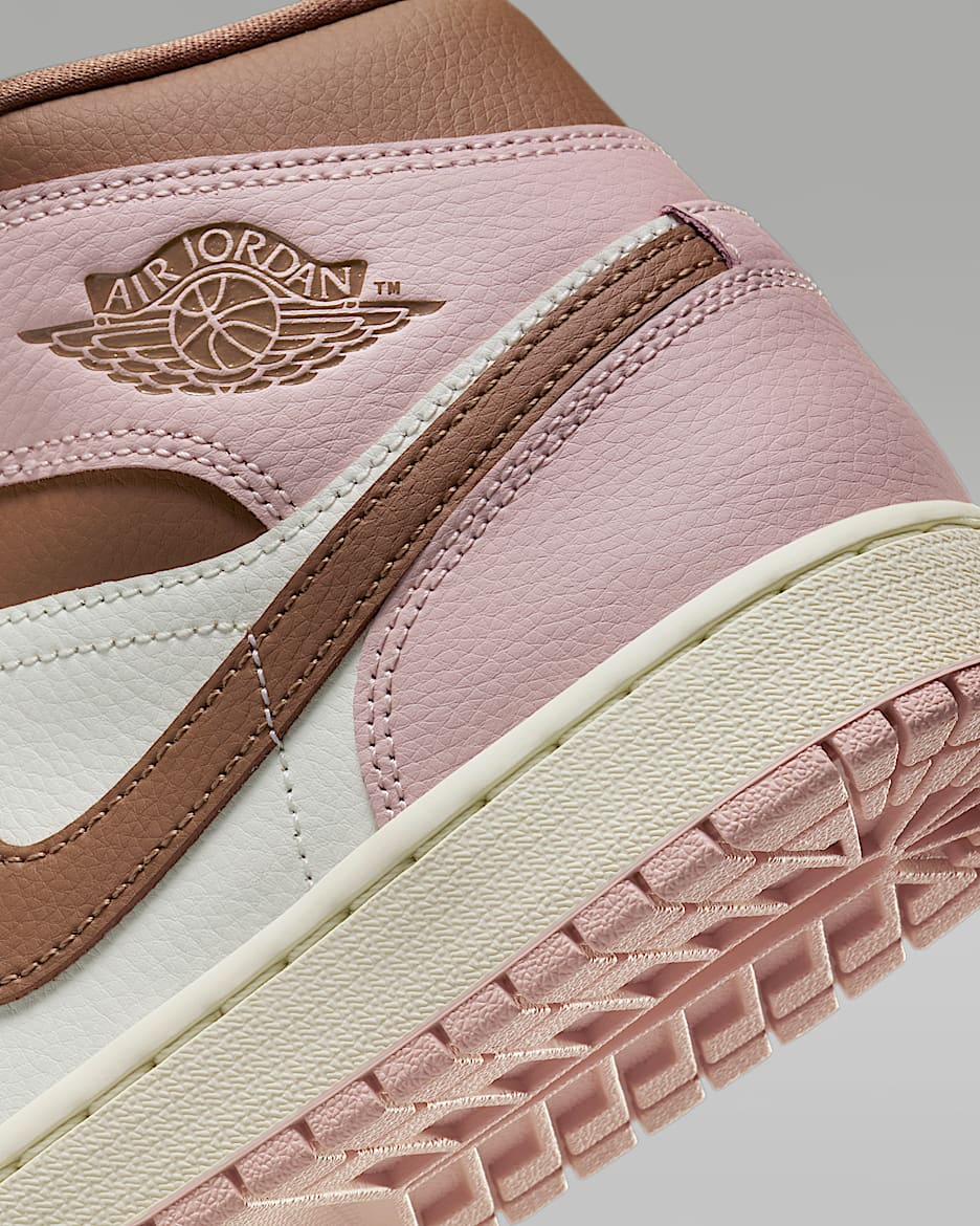 Air Jordan 1 Mid Women s Shoes